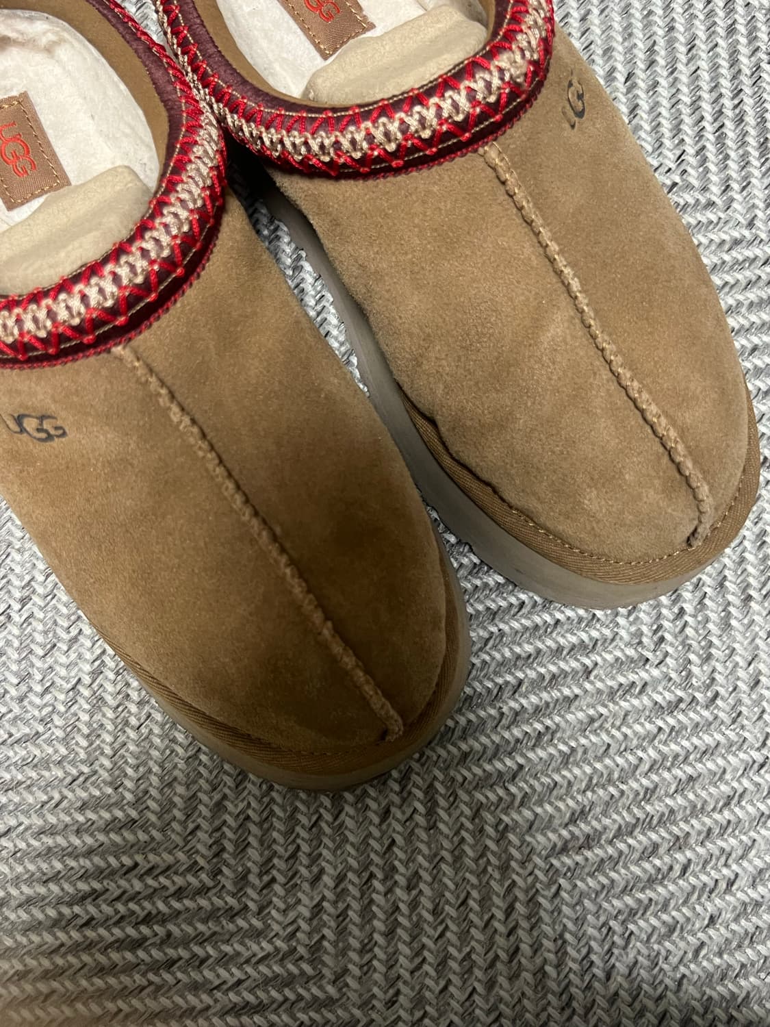 미국 어그 타즈1 체스넛 250 상품이미지3