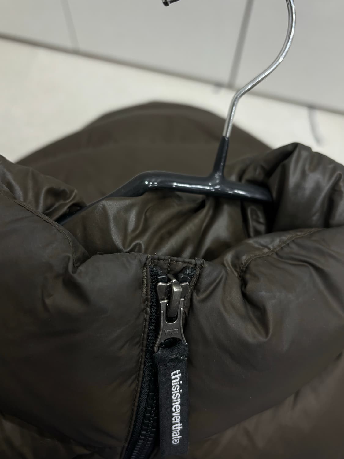 디스이즈네버댓 PERTEX® T Down Jacket Brown 패딩 상품이미지5