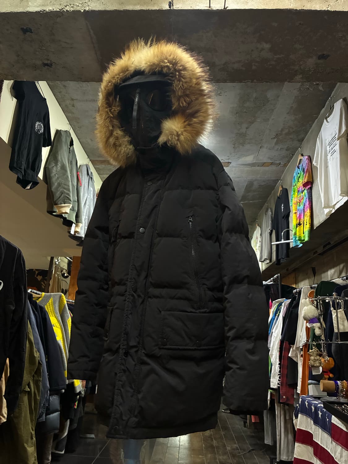 CP COMPANY cp 컴퍼니 고글 퍼 후드 다운 롱패딩 상품이미지2