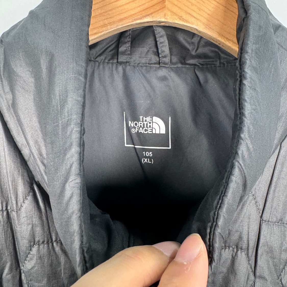 노스페이스 경량 패딩 상품이미지3