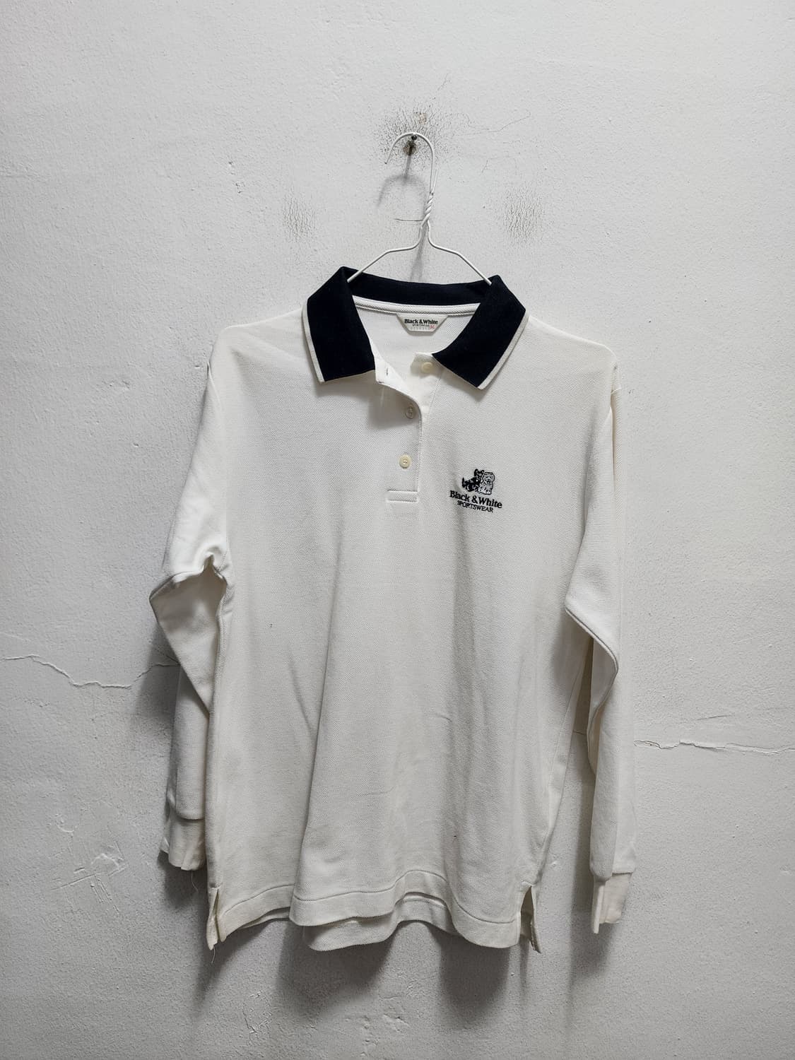 블랙엔화이트 카라티  상품이미지1