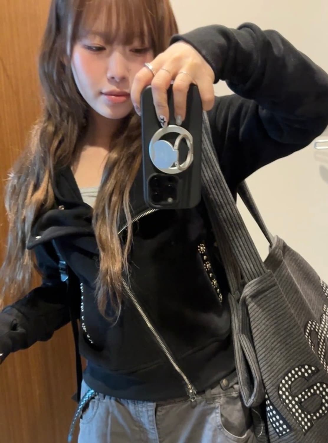 스터드 퍼 후드집업 (블랙)  상품이미지1