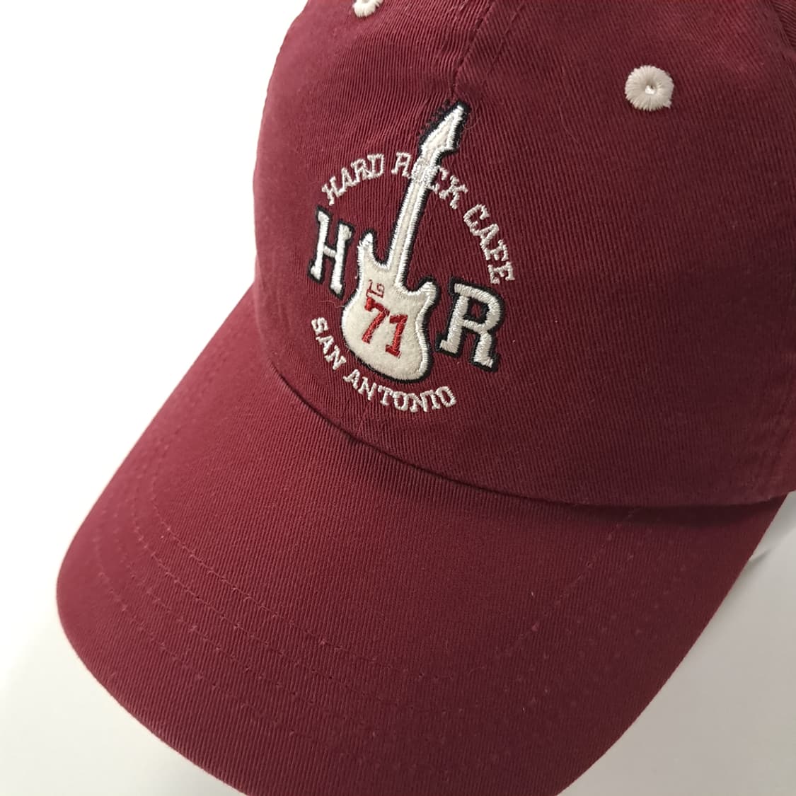 CK468 하드락카페 00s 샌안토니오 기타자수 버건디 볼캡 모자 상품이미지1