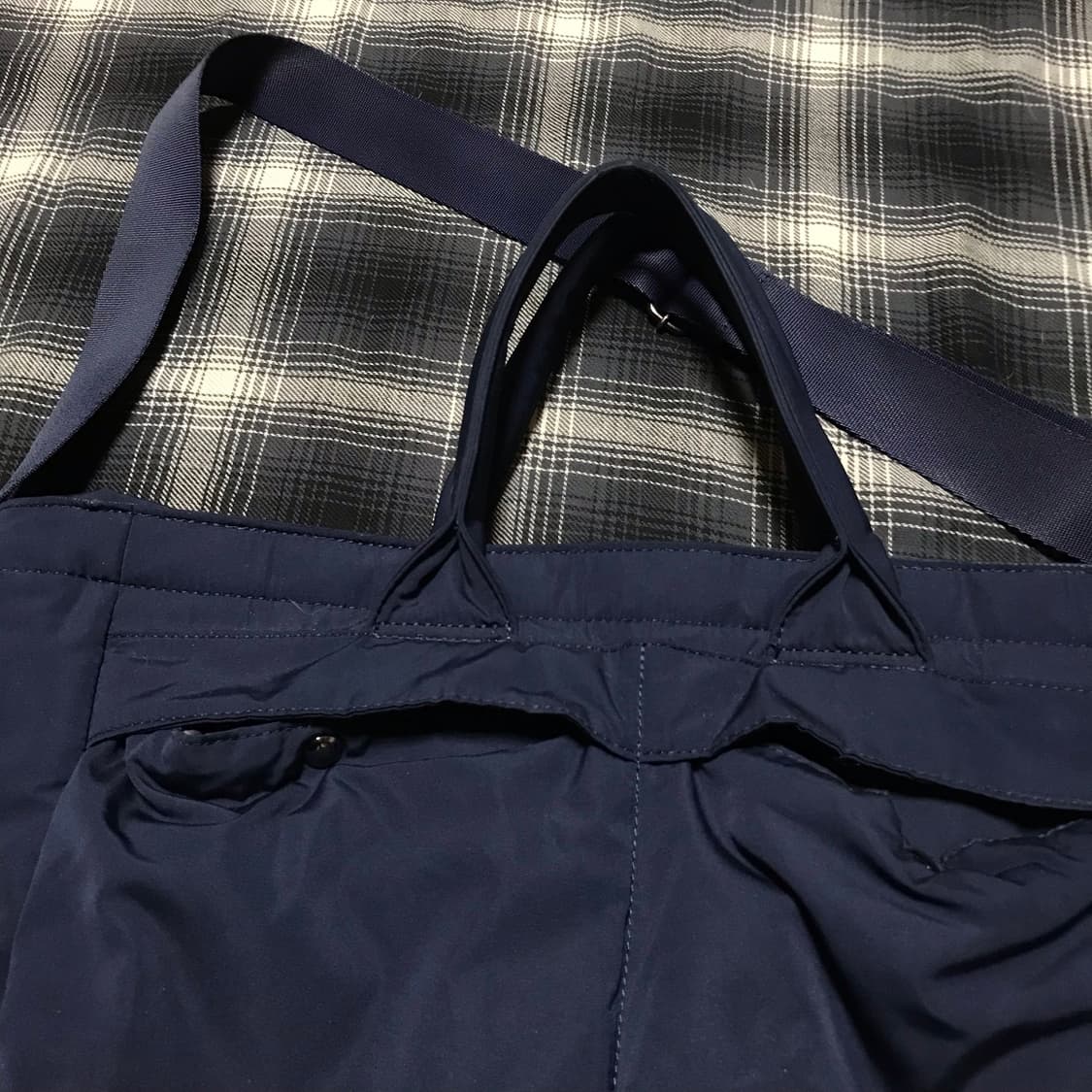 유니클로 c 탱커 헬멧백 2way 네이비 2nd 시즌 상품 상품이미지3