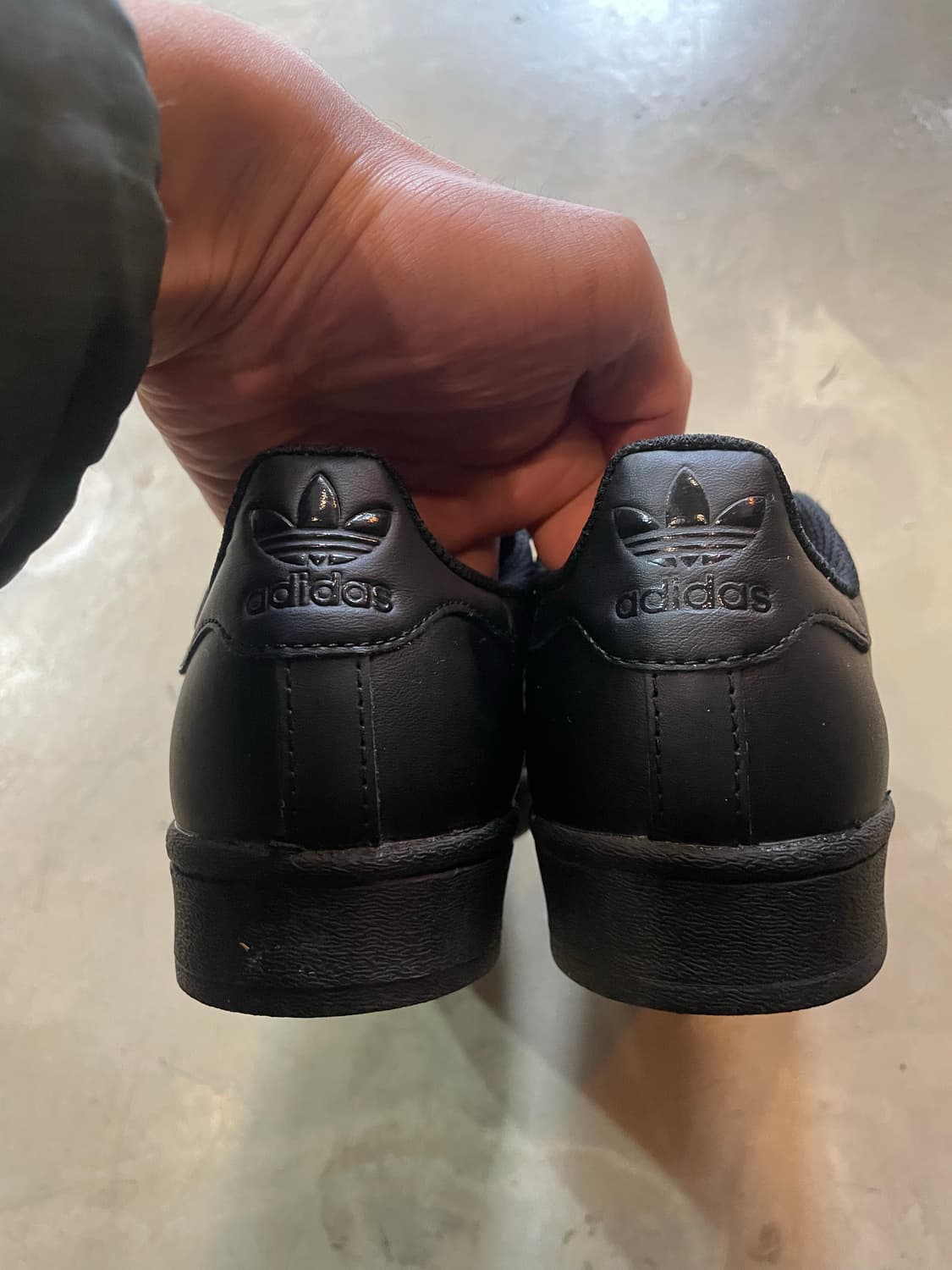 아디다스 슈퍼스타 트리플 블랙 220 상품이미지5