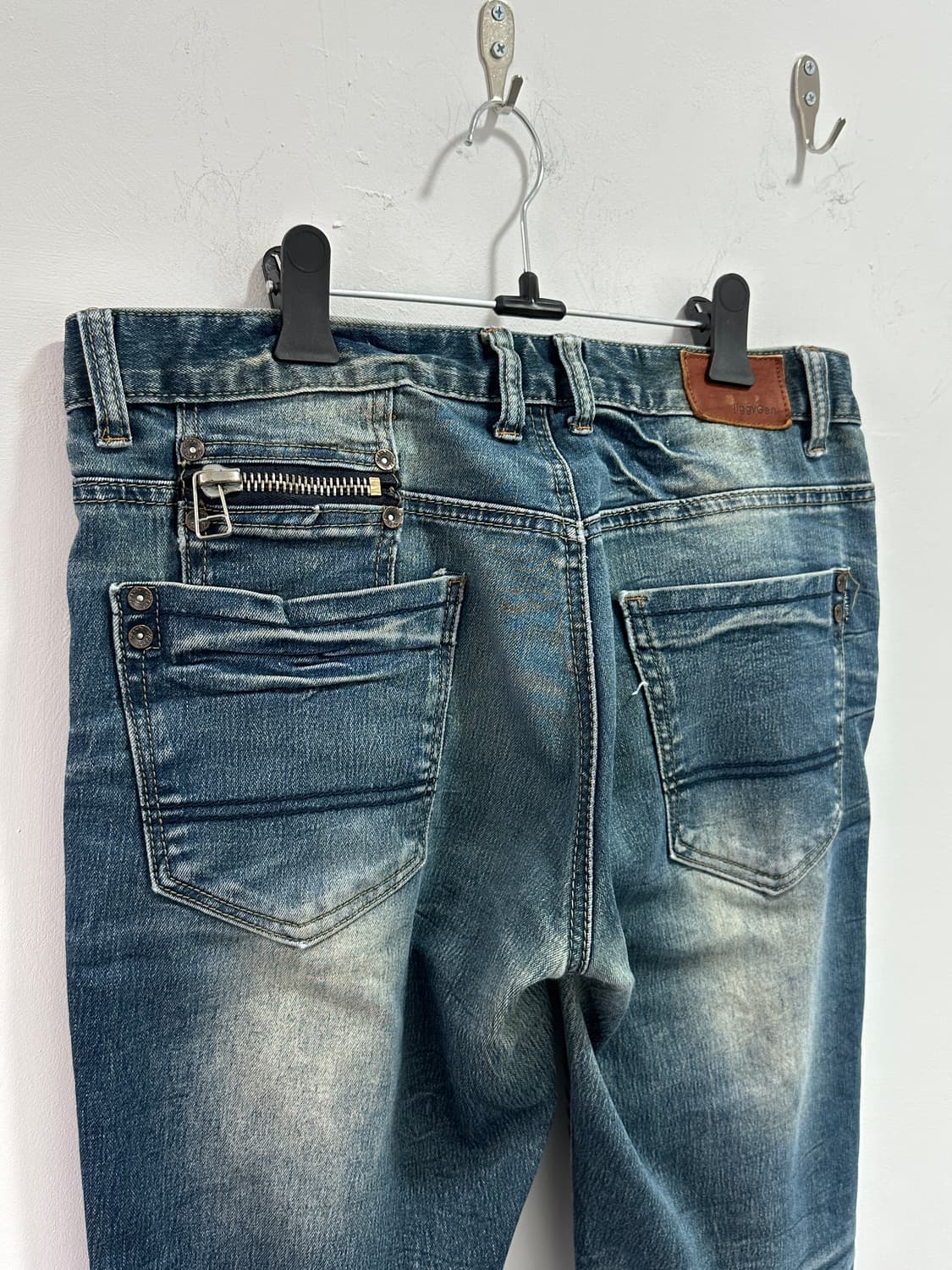Vintage fade lines back zipper denim pan 상품이미지10