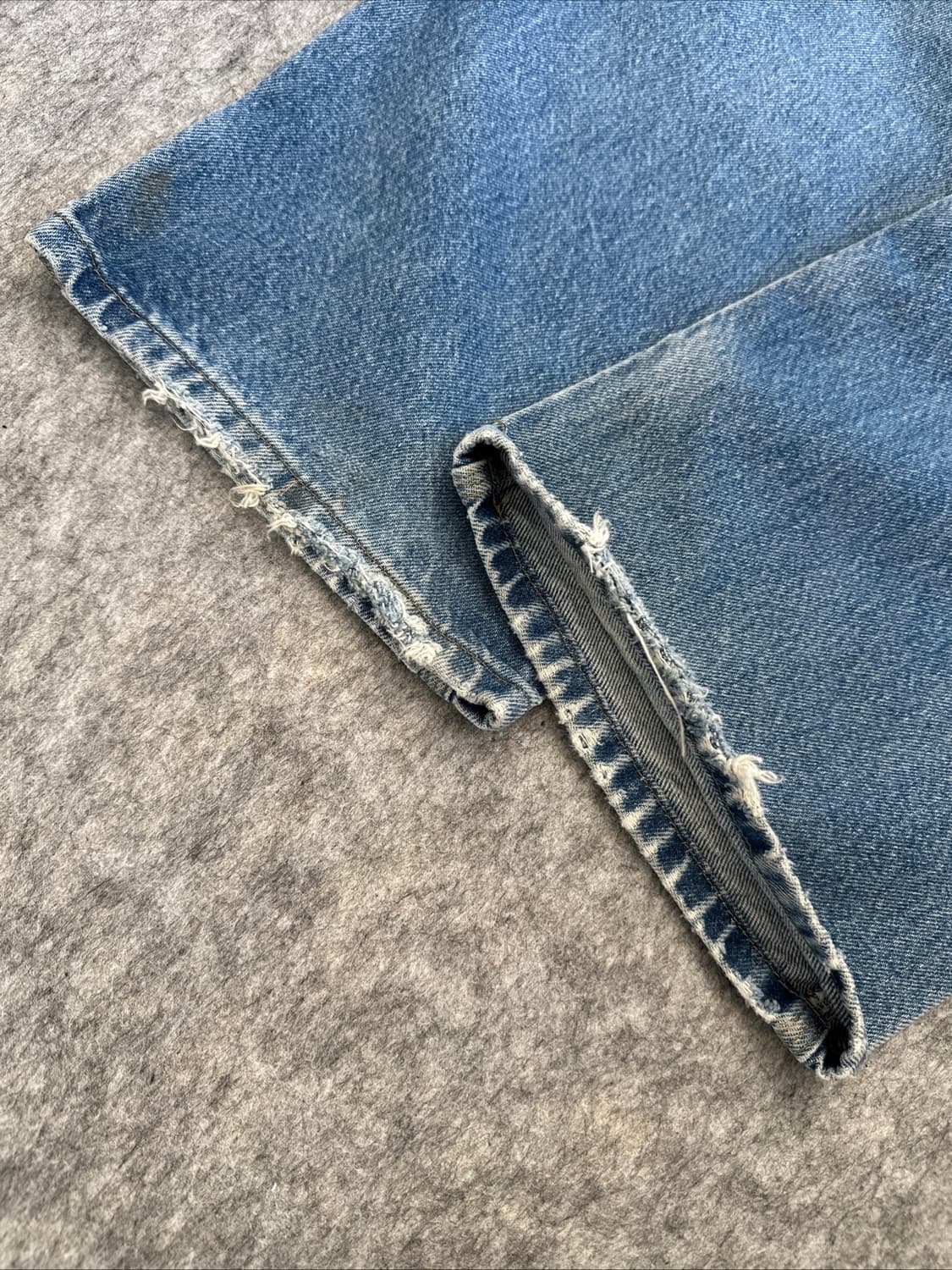 [34X30] 칼하트 B73 DST 더블니 데님 팬츠 던가리 핏 상품이미지8