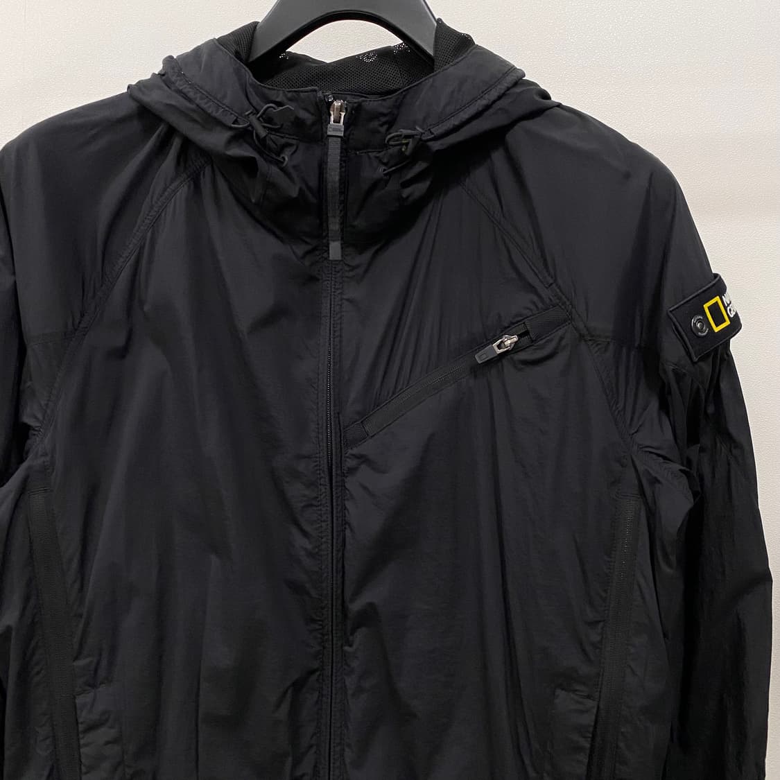 내셔널지오그래픽 유틸리티 바람막이 자켓 상품이미지3