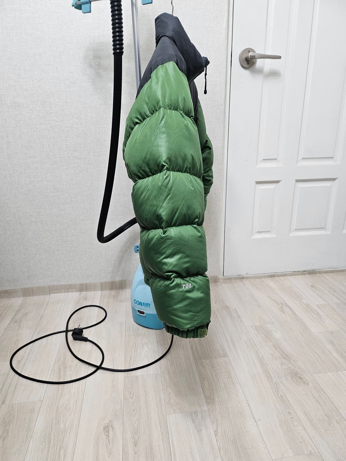 (85~90) ☆초대장급☆ 노스페이스 700눕시 [연그린] 구스다운패딩 상품이미지5