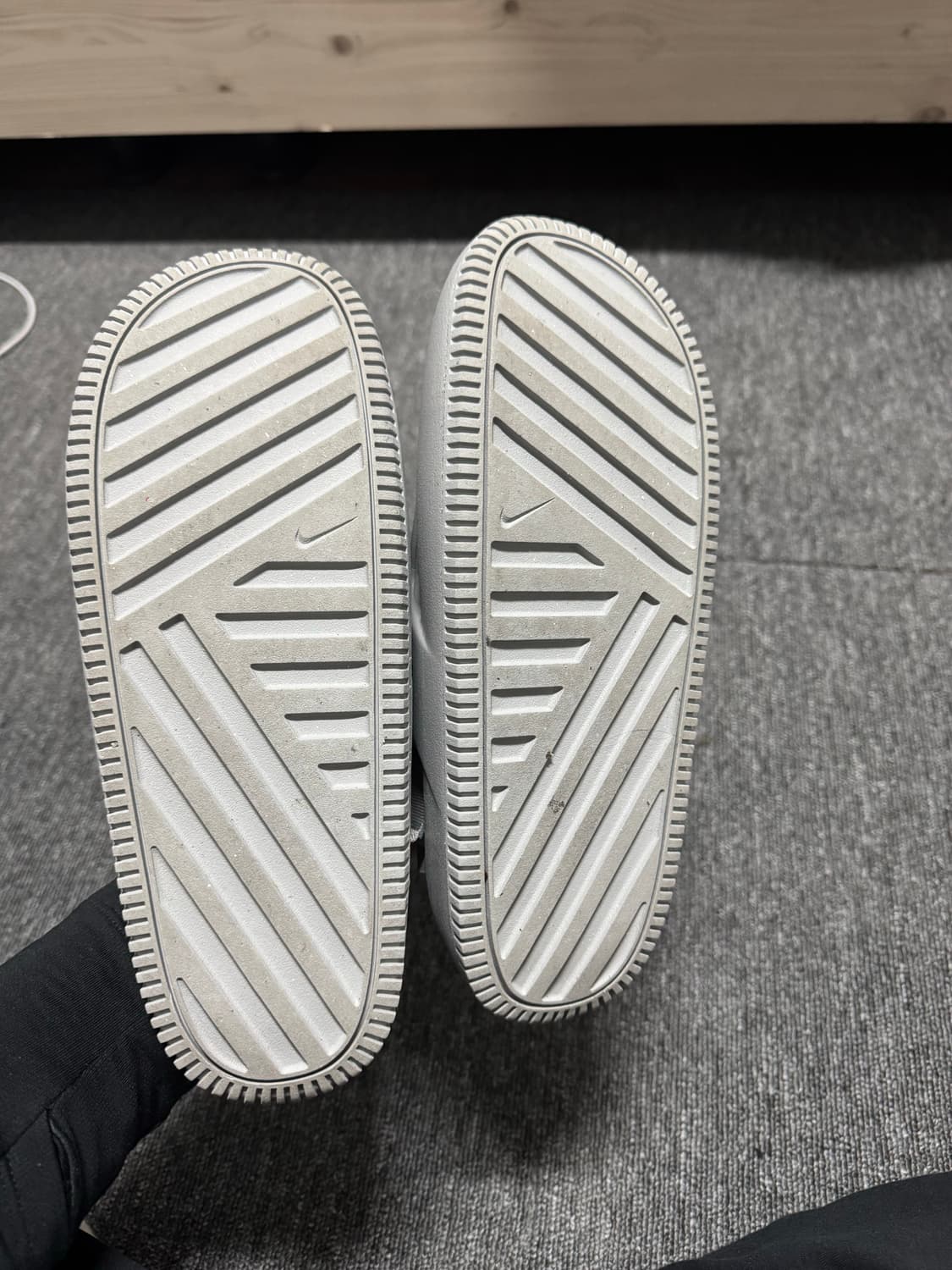 나이키 캄 뮬 라이트 스모크 그레이 상품이미지4