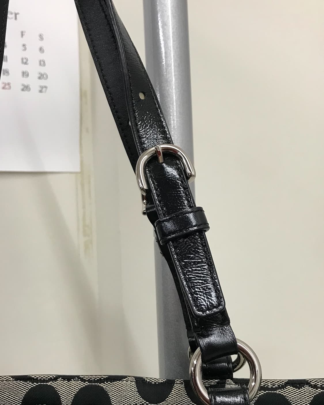 코치 은장 숄더백 가방 상품이미지3