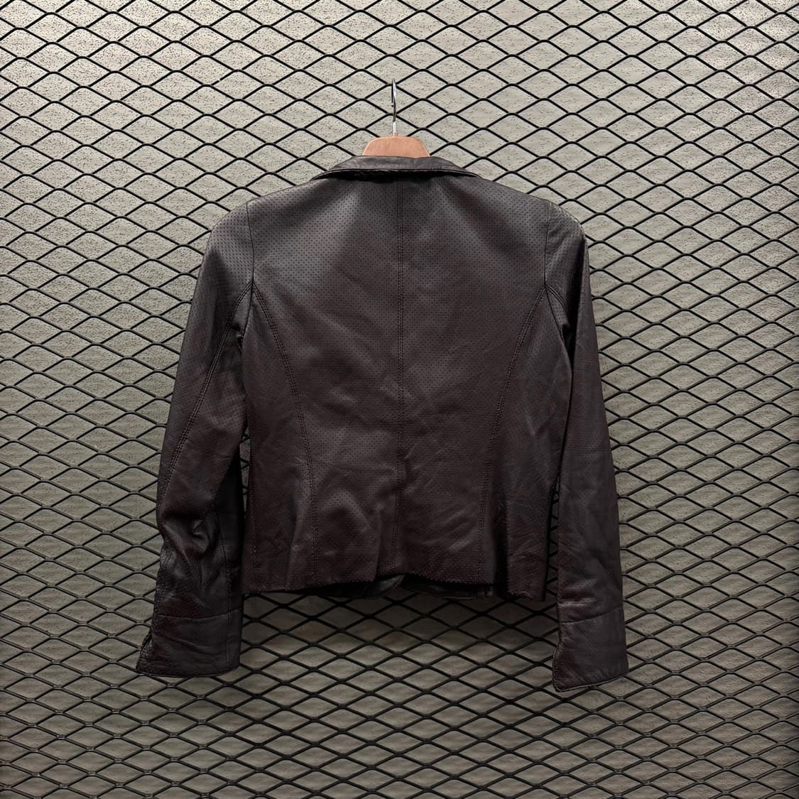 JPN VINTAGE 쉽스킨 크롭 레더자켓 펀칭 프릴 앤 위빙 디테일 상품이미지3