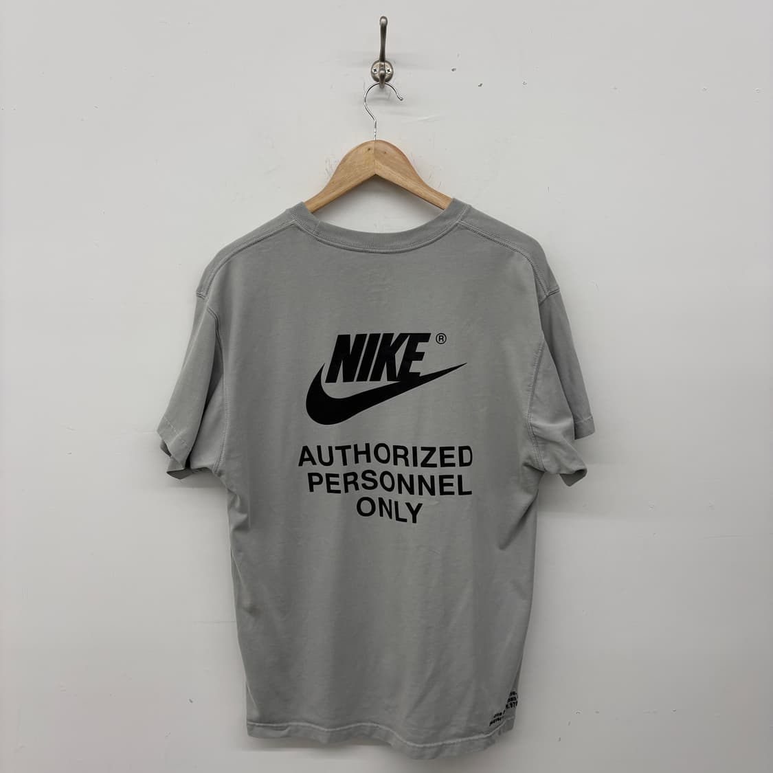 나이키 Authorized Personnel 티셔츠 회색 남성XL 상품이미지5