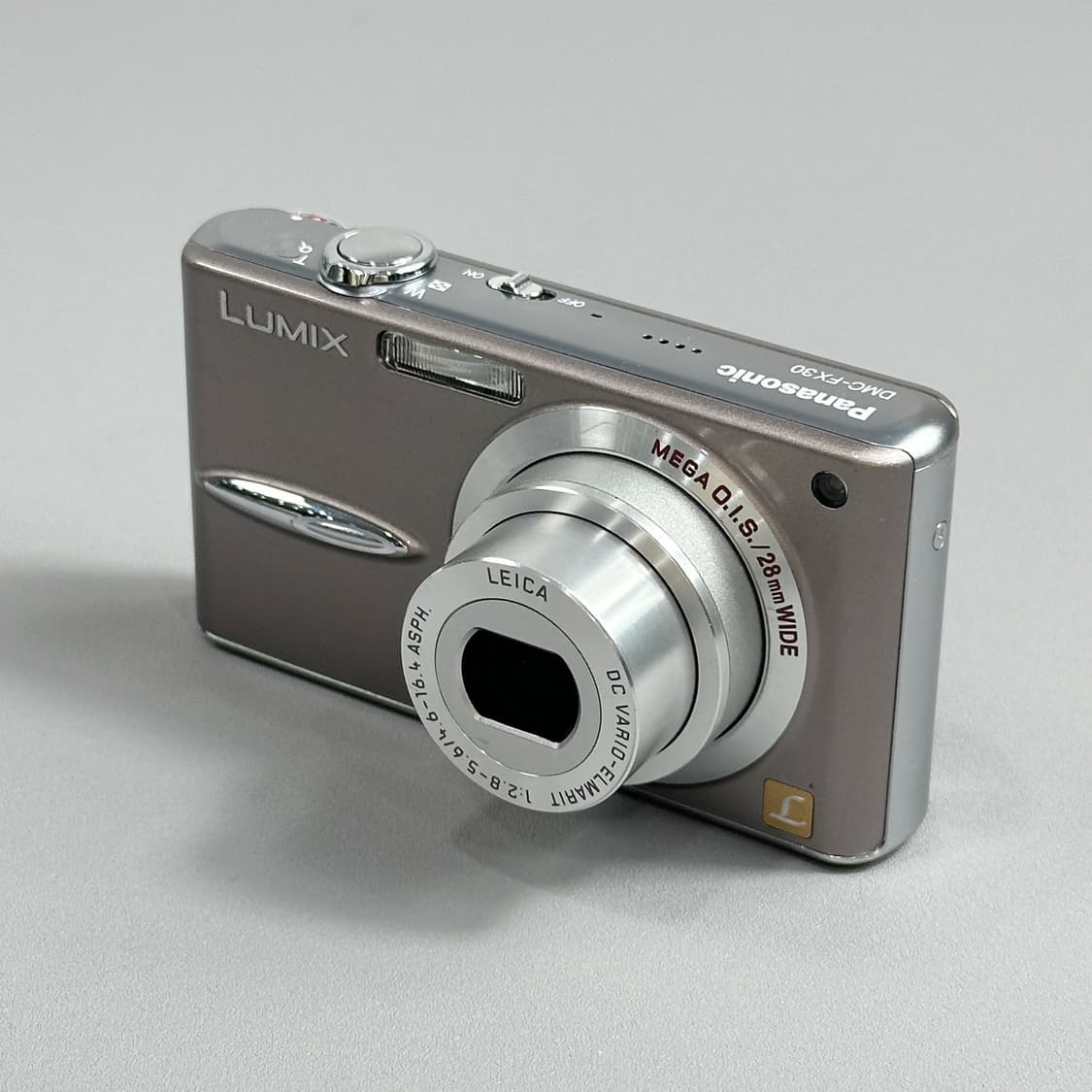 파나소닉 루믹스 DMC‑FX30 라이트 핑크 브라운 상품이미지1