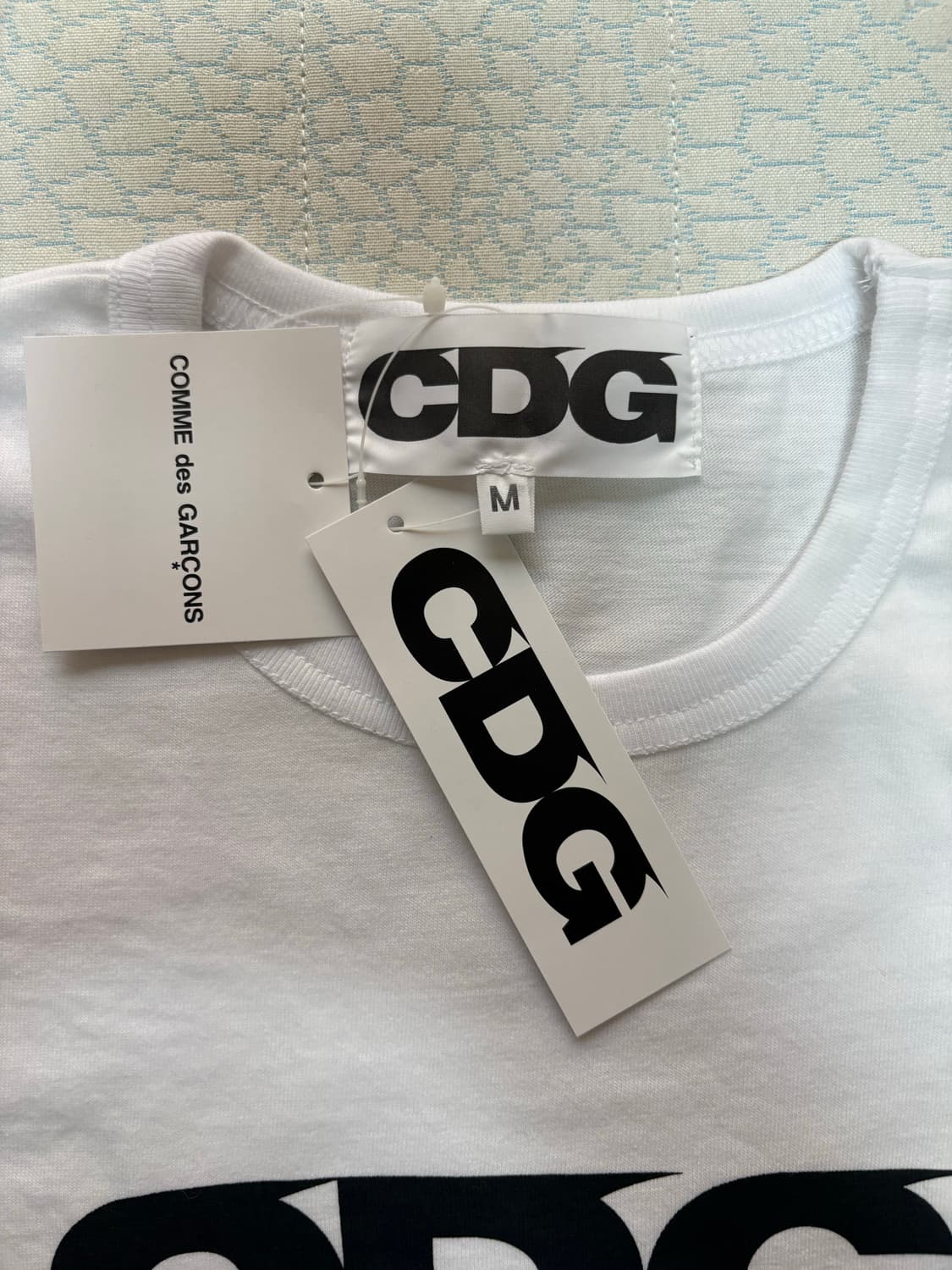 꼼데가르송 CDG 반팔 상품이미지2
