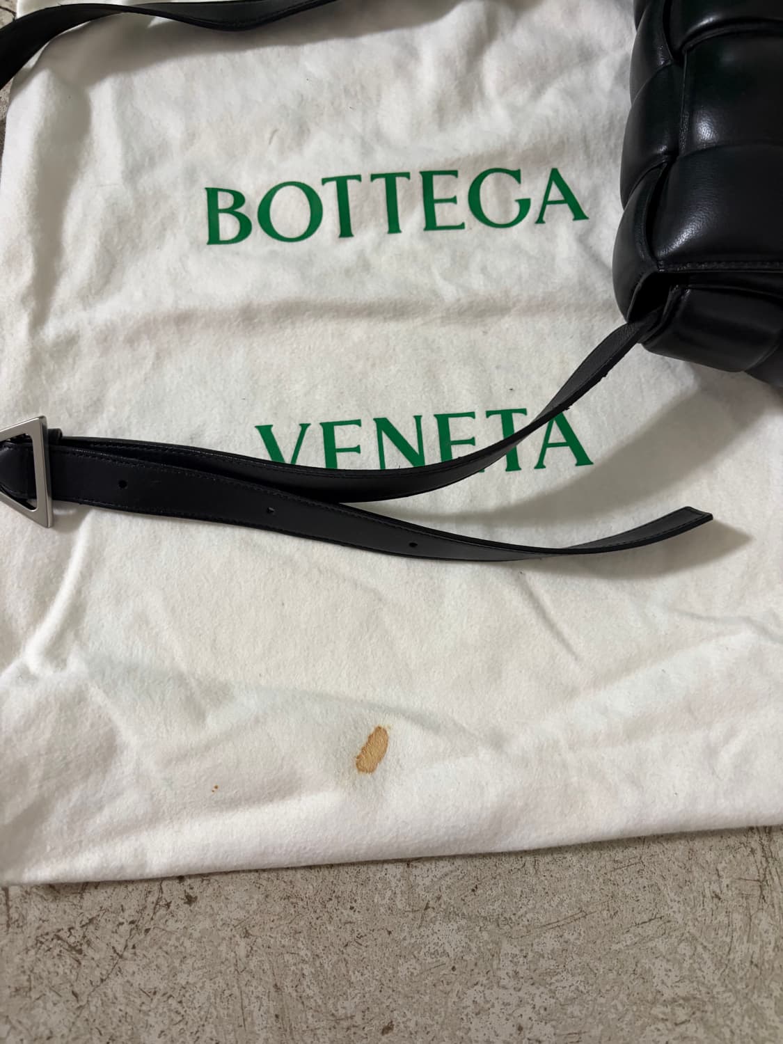 보테가베네타 패디드 카세터백 (은장) 상품이미지7