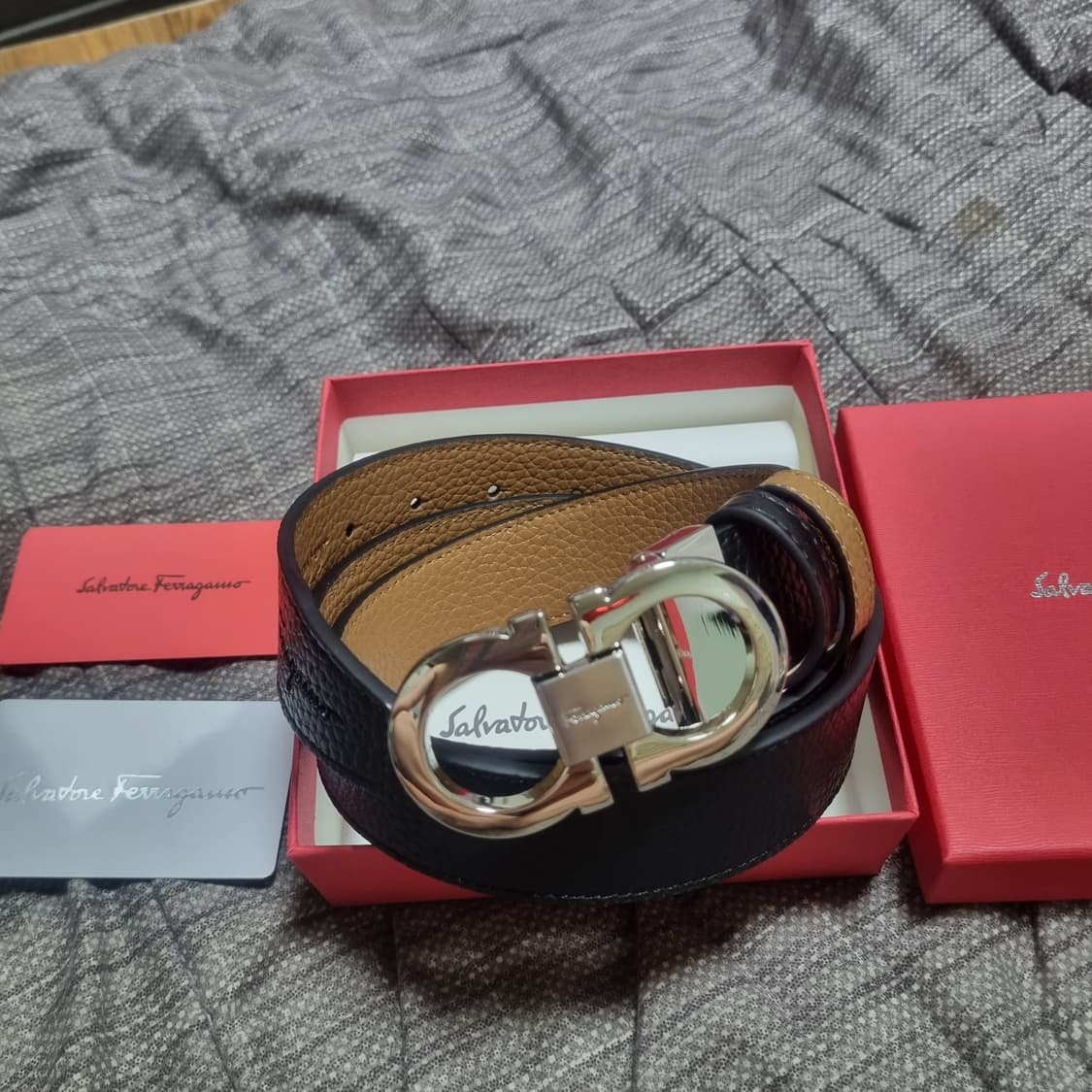 페라가모 벨트 팝니다 허리25에서40가능 새것입니다 상품이미지7
