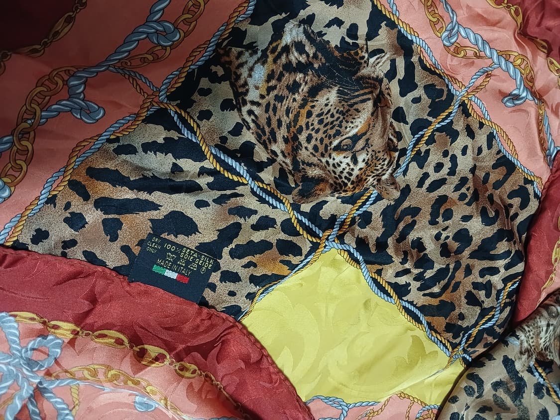 Giancarlo Milano 갸루 호피 실크스카프 상품이미지2