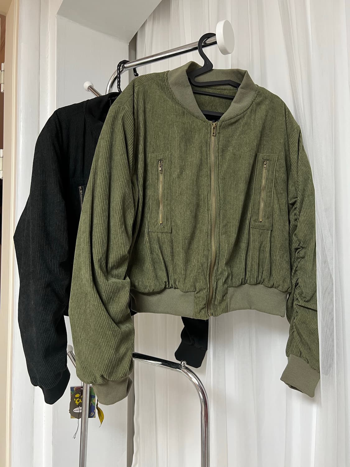 [새상품]항공 골덴 셔링봄버 자켓 카키 블랙 상품이미지2