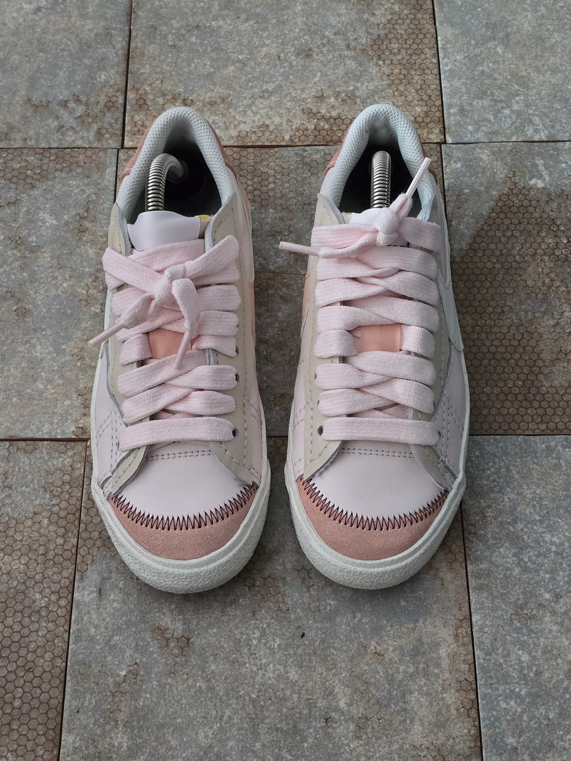 (240)나이키 블레이저 로우 77 점보 핑크 옥스포드  상품이미지2