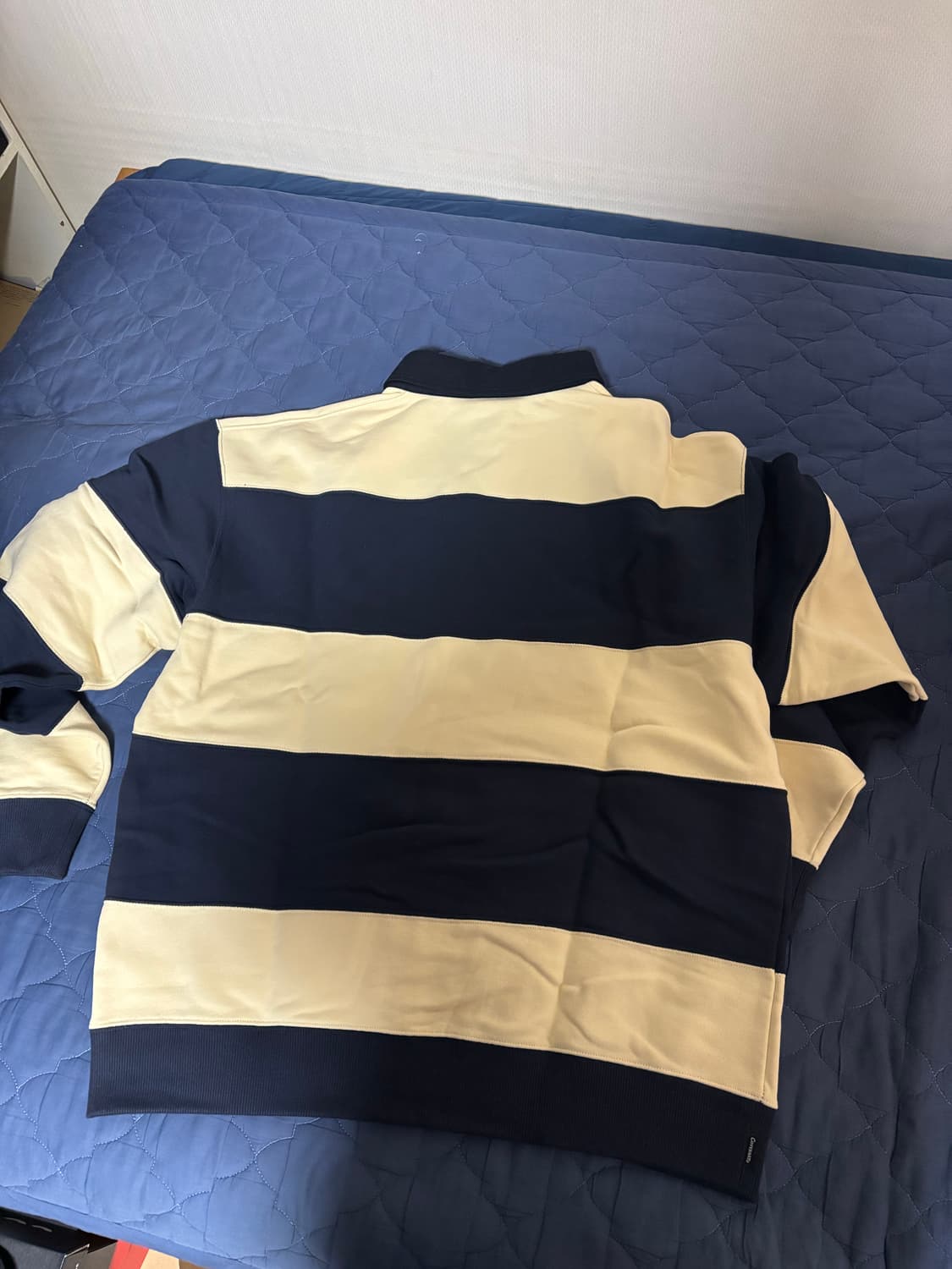 커버낫 스트라이프 맨투맨  상품이미지2