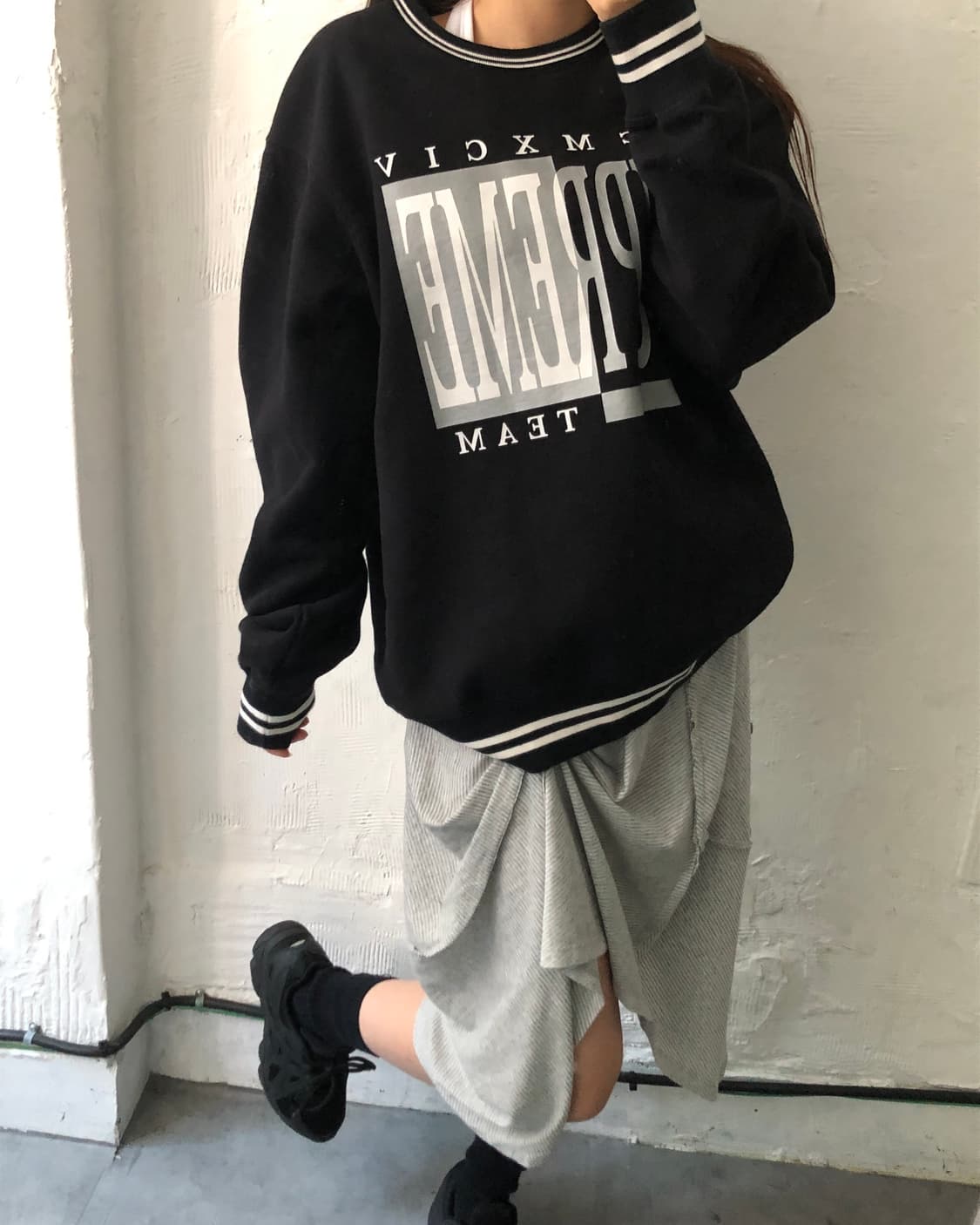 Supreme 슈프림 17FW 블랙 슈프림팀 로고 맨투맨 상품이미지2