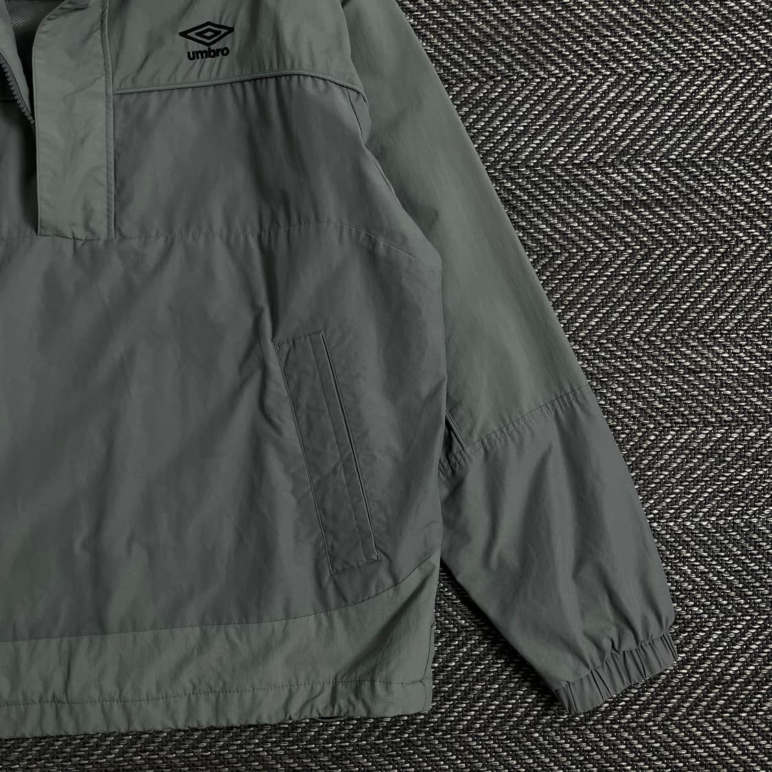 엄브로 풀오버 우븐 아노락 웜업o 3082 상품이미지4