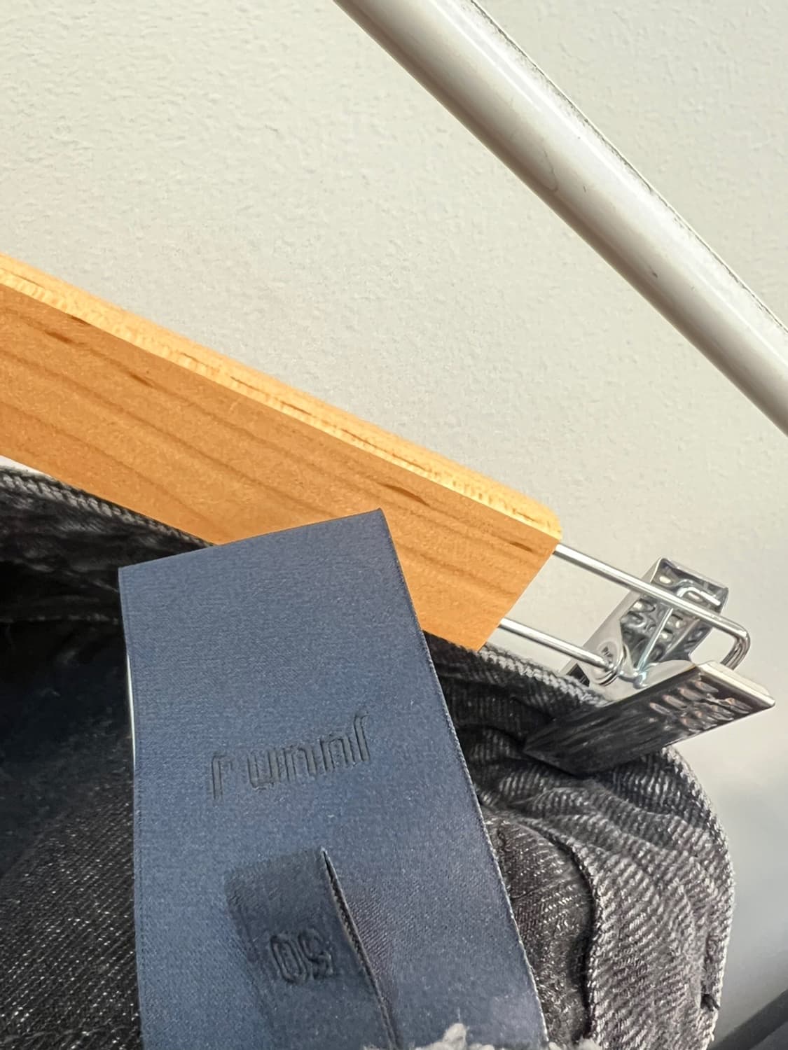 34) 준지 벨크로 흑청 조거데님 상품이미지6