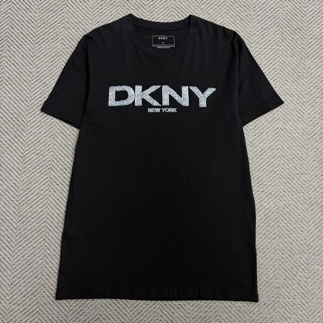 dkny 엠보 로고 티셔츠 v4410 상품이미지1