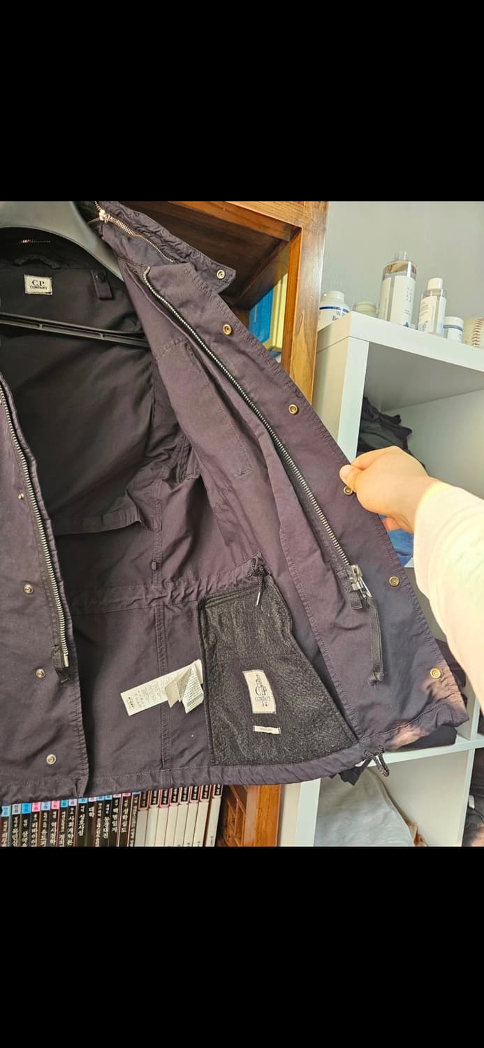 전국 유일 매물입니다. 원가60만대. 씨피 cp컴퍼니 야상 자켓 팝니다  상품이미지7
