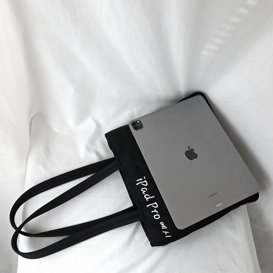 [정품 PRADA] 프라다 직사각 나일론 숄더백 쇼퍼백 상품이미지9