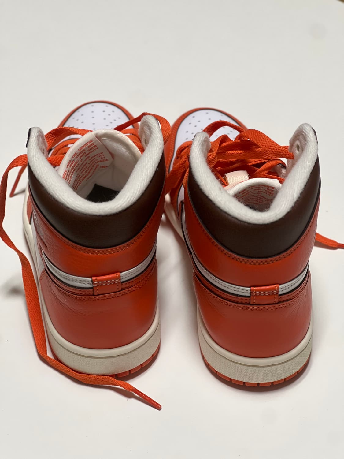 나이키 에어 조던 1 레트로 하이 OG 스타피쉬(240) 상품이미지3