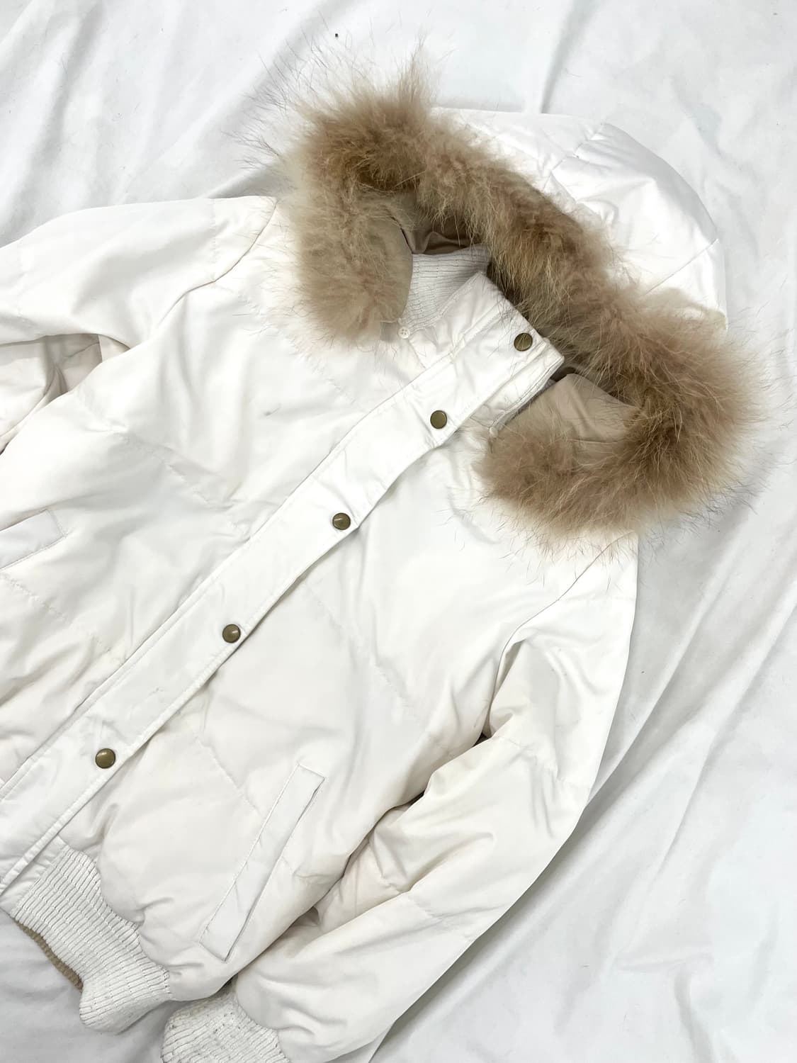 White hoodie fur padding jacket 상품이미지3