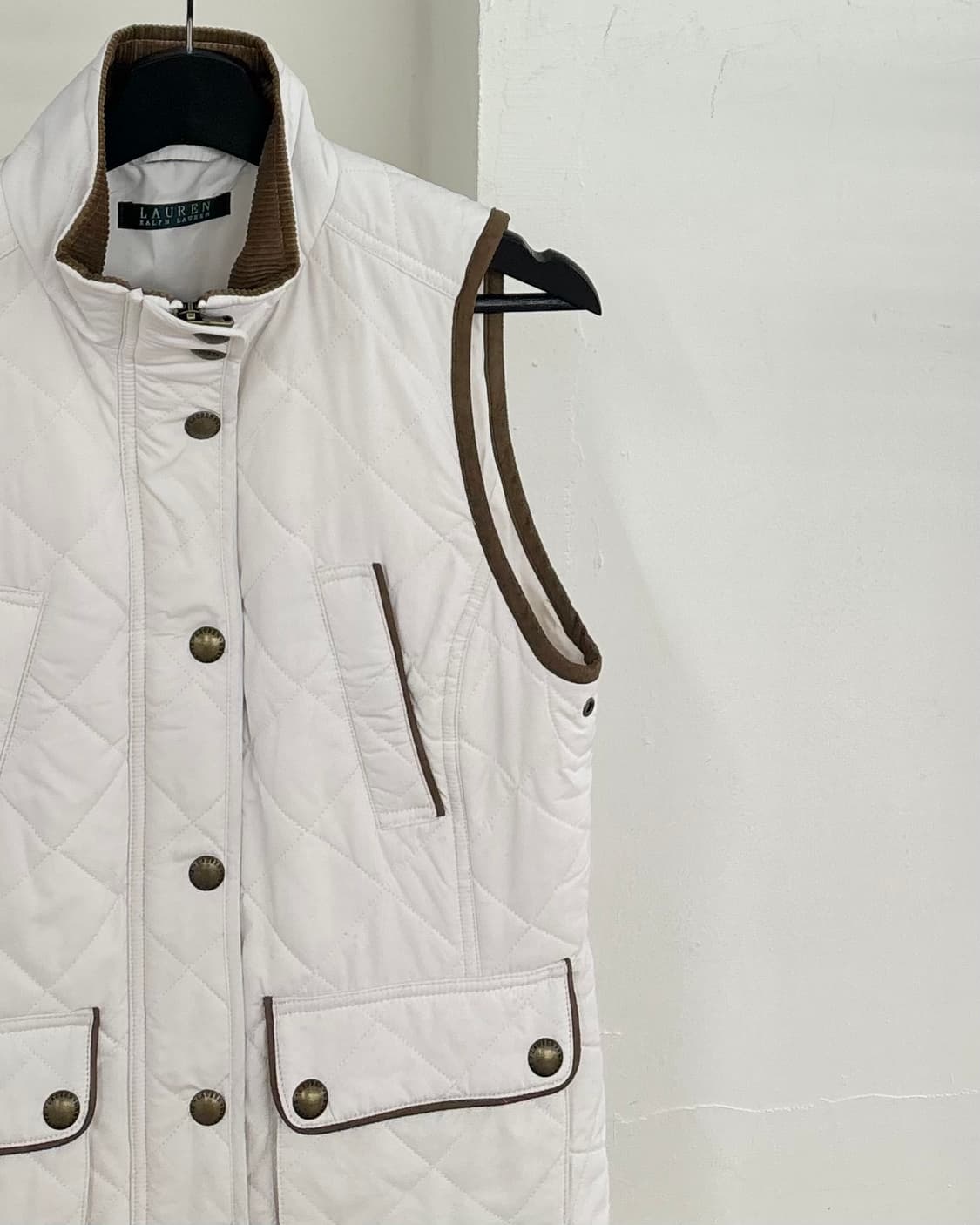 랄프 로렌 화이트 퀼팅 조끼 상품이미지4