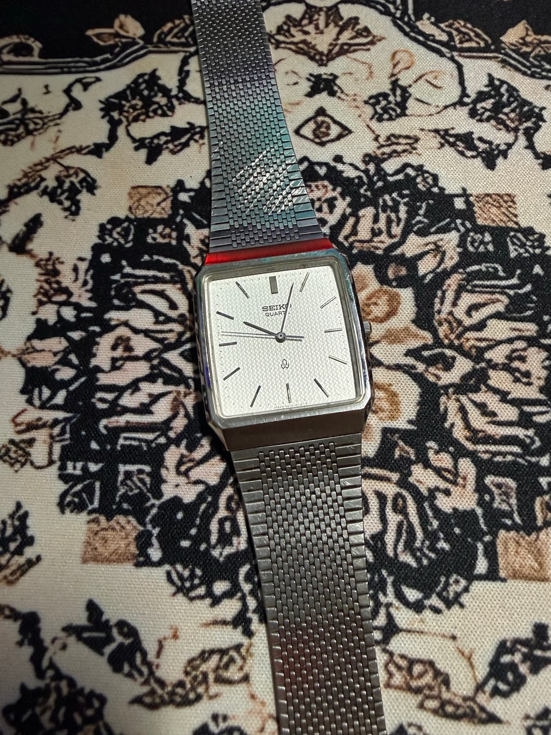 SEIKO 빈티지 쿼츠 시계 상품이미지1