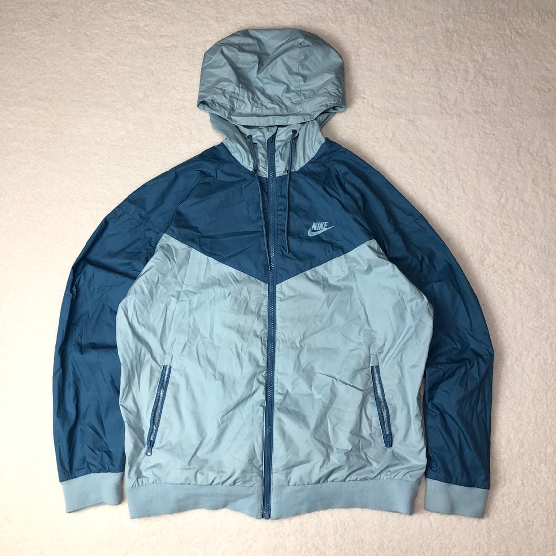 나이키 바람막이 상품이미지1