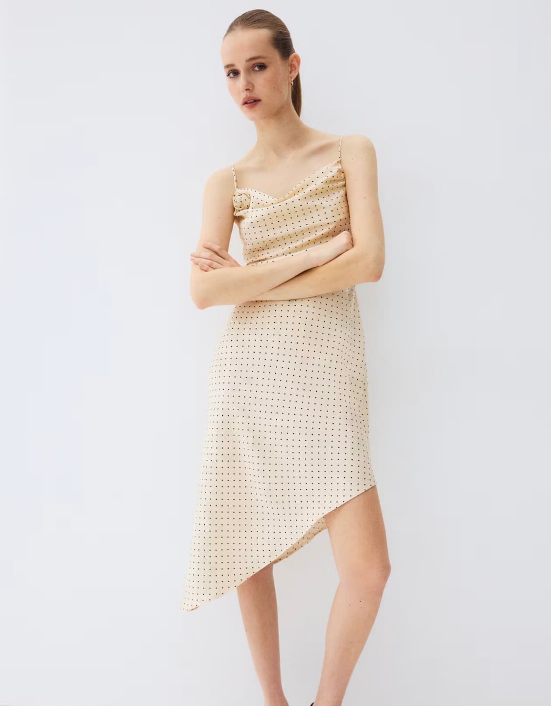 어시메트릭 새틴 드레스 상품이미지2