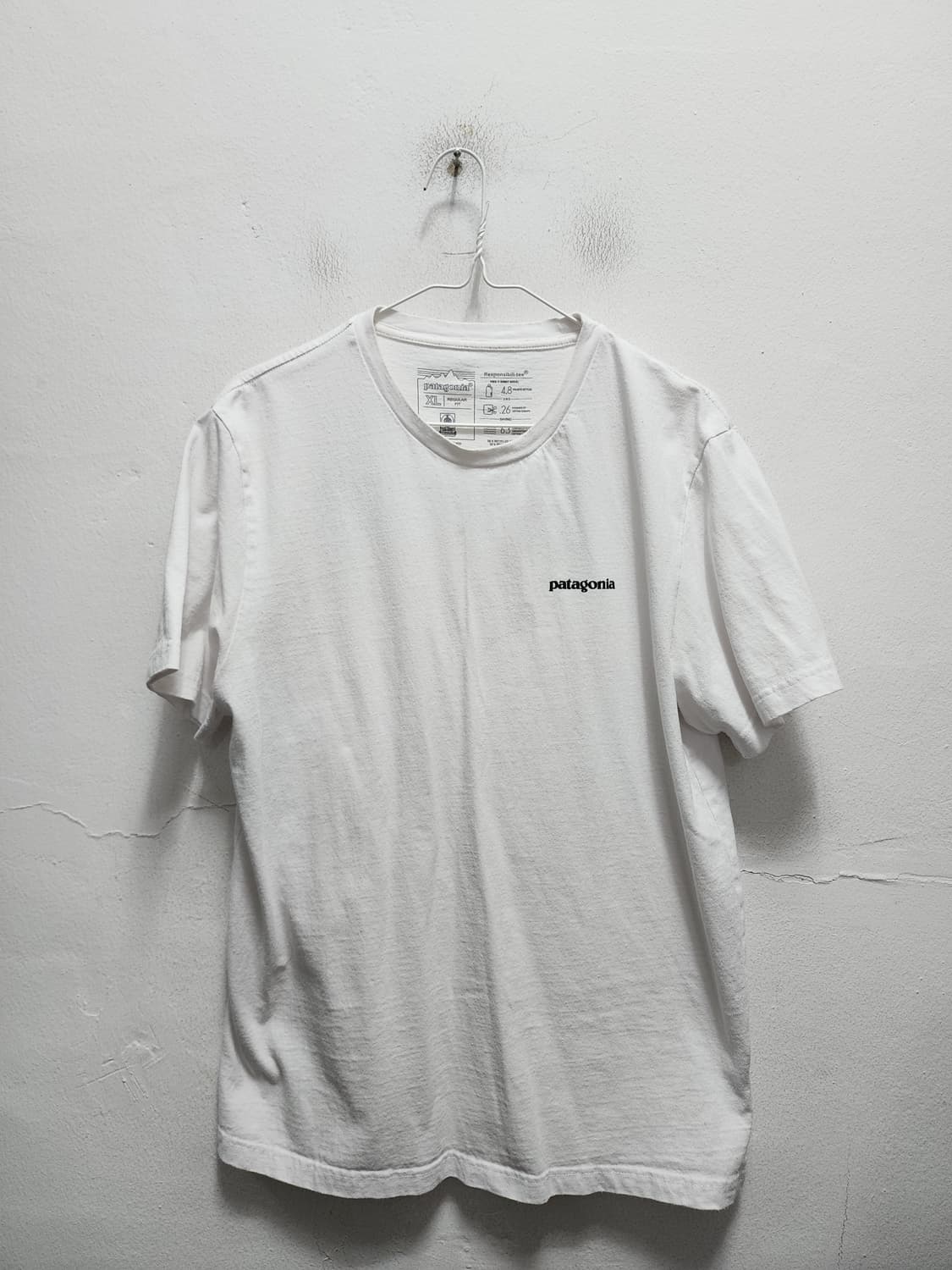 파타고니아 흰색 반팔 티셔츠 XL 상품이미지1