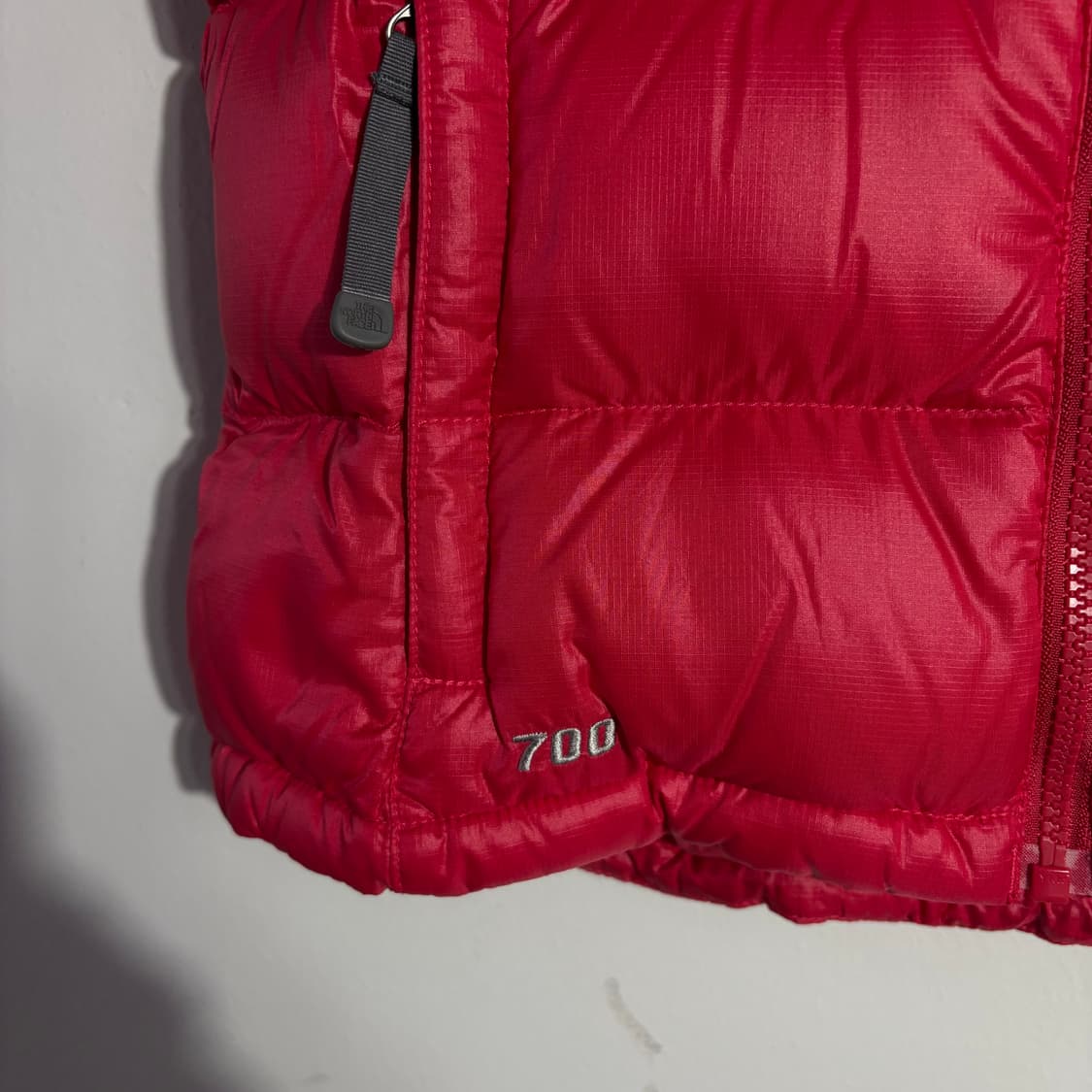 노스페이스 빈티지 레드 700 패딩 베스트 (무료배송) 상품이미지3