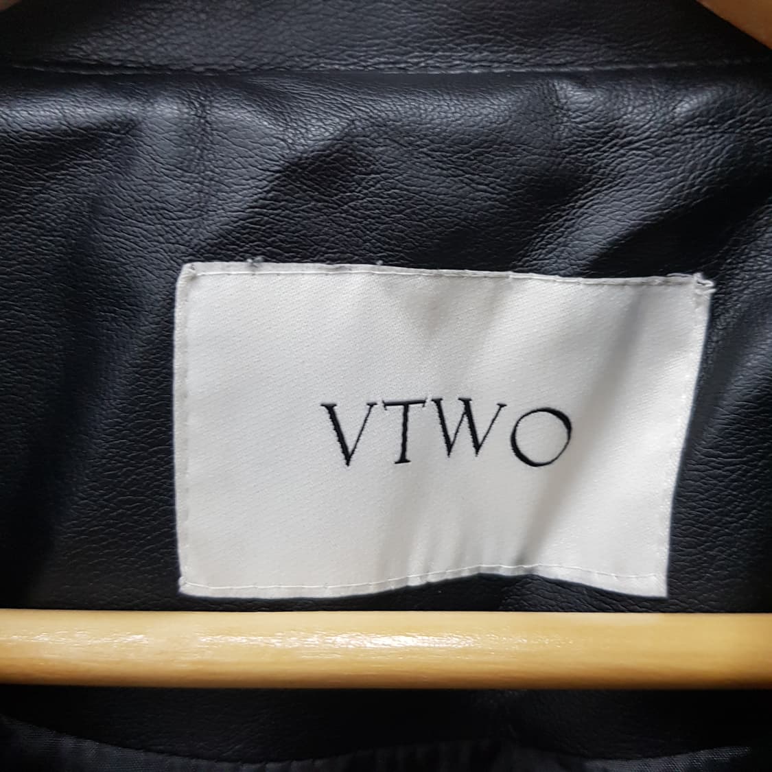 브이투 비건레더 오버핏 자켓 L사이즈  상품이미지3