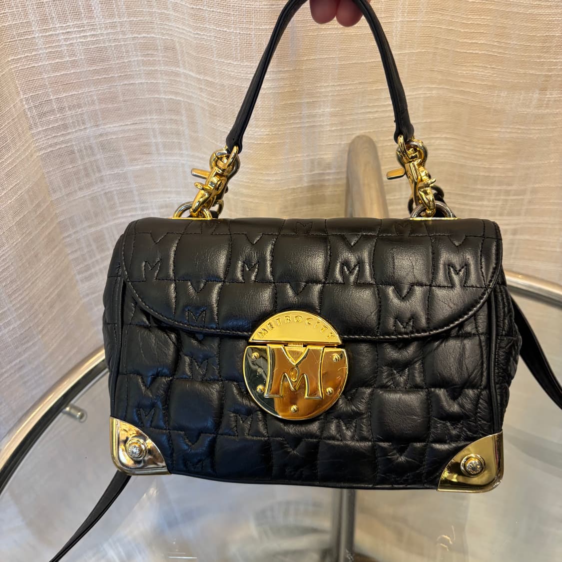 정품 메트로시티 퀄팅 금장 크로스 토트백     상품이미지3