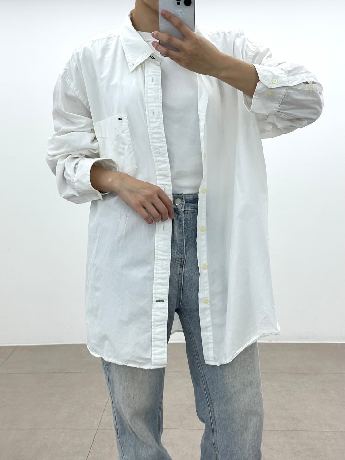 타미힐피거 화이트셔츠 상품이미지2