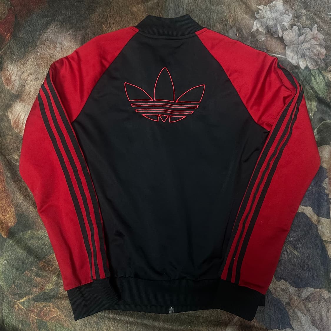 아디다스 빈티지 빅로고 삼선 슈퍼스타블랙트랙탑져지 85 상품이미지3