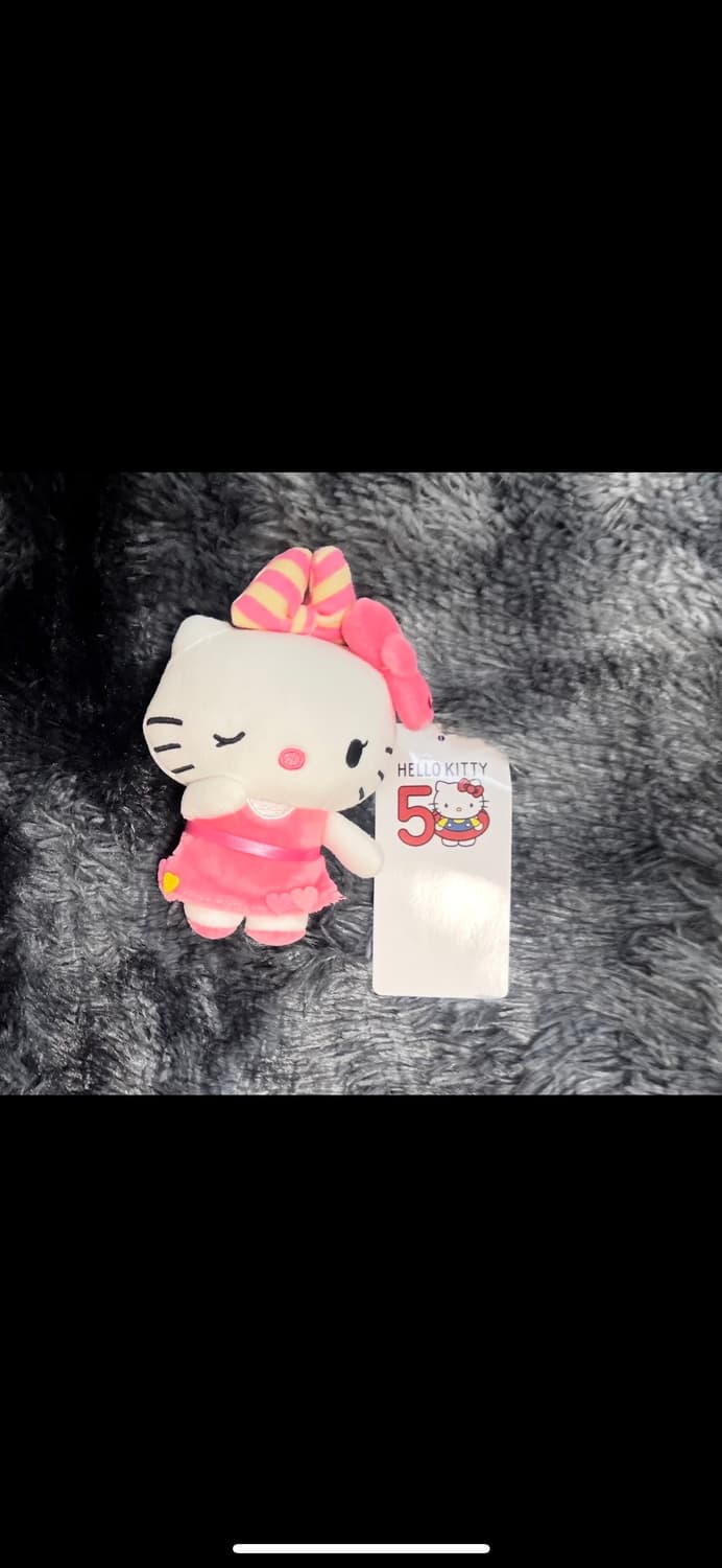 50주년 헬로키티 키링 상품이미지1