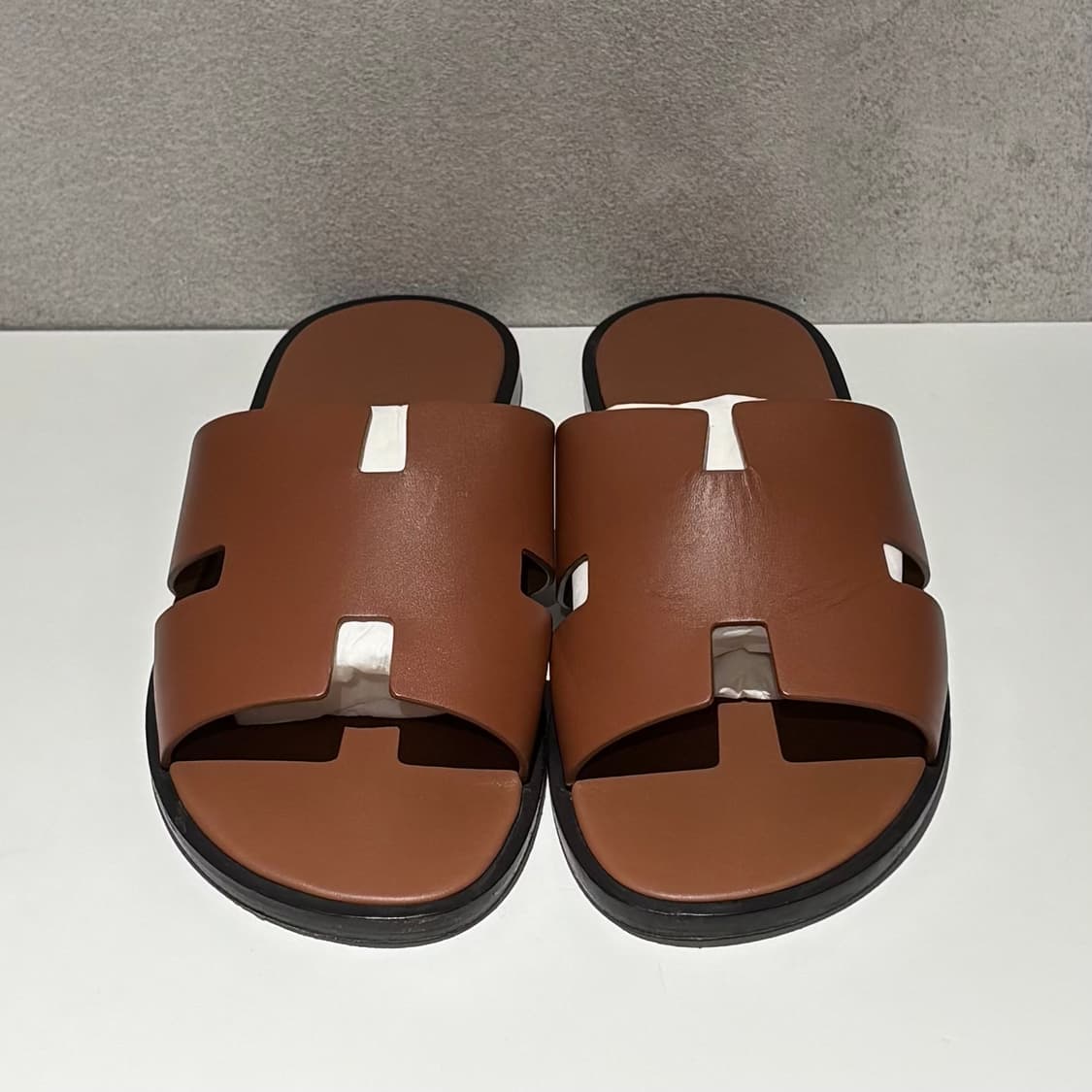 A+ / 43 (270-275) 에르메스 이즈미르 슬리퍼 브라운 상품이미지2