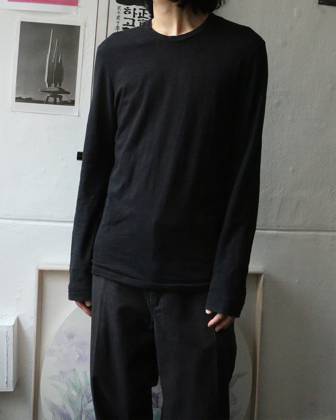 닐 바렛 블랙 롱슬리브 탑 상품이미지2