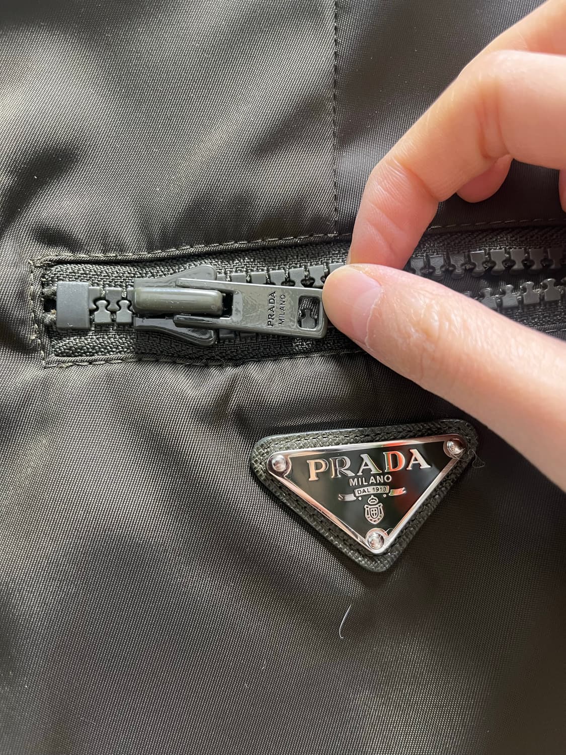 프라다 개버딘 나일론스커트 상품이미지5