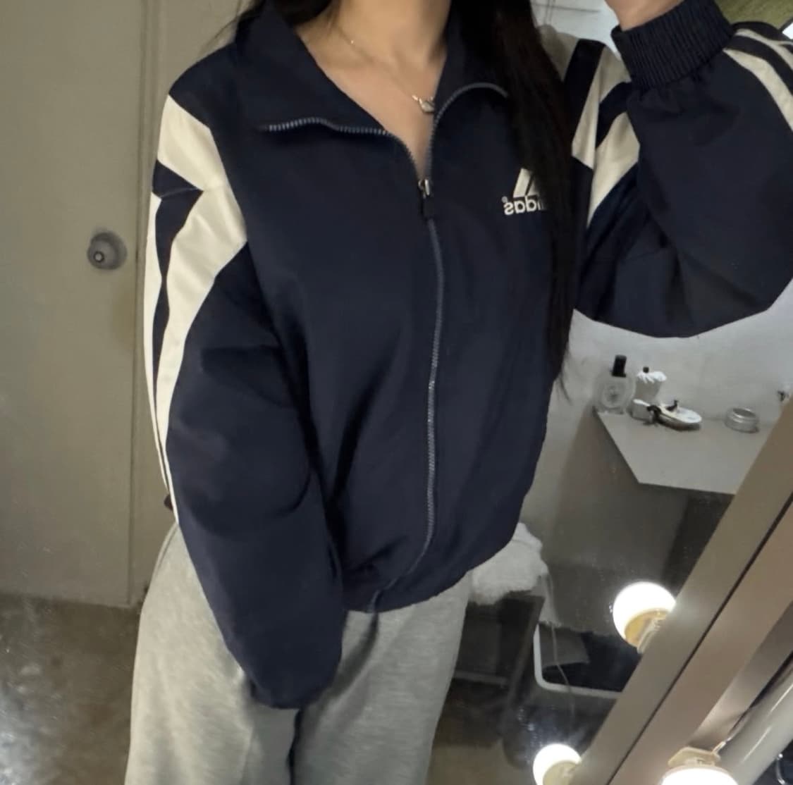 아디다스 삼선로고 배색 바람막이 💙🤍 상품이미지2