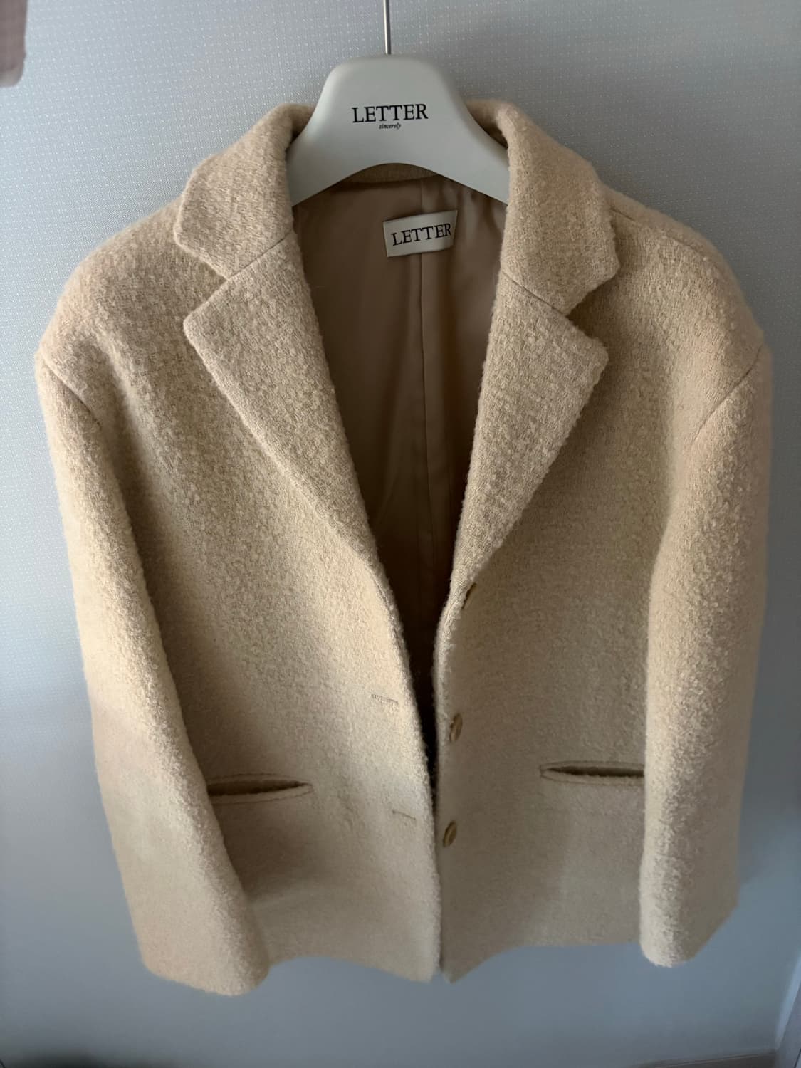 Letter 레터 teddy coat beige 상품이미지2