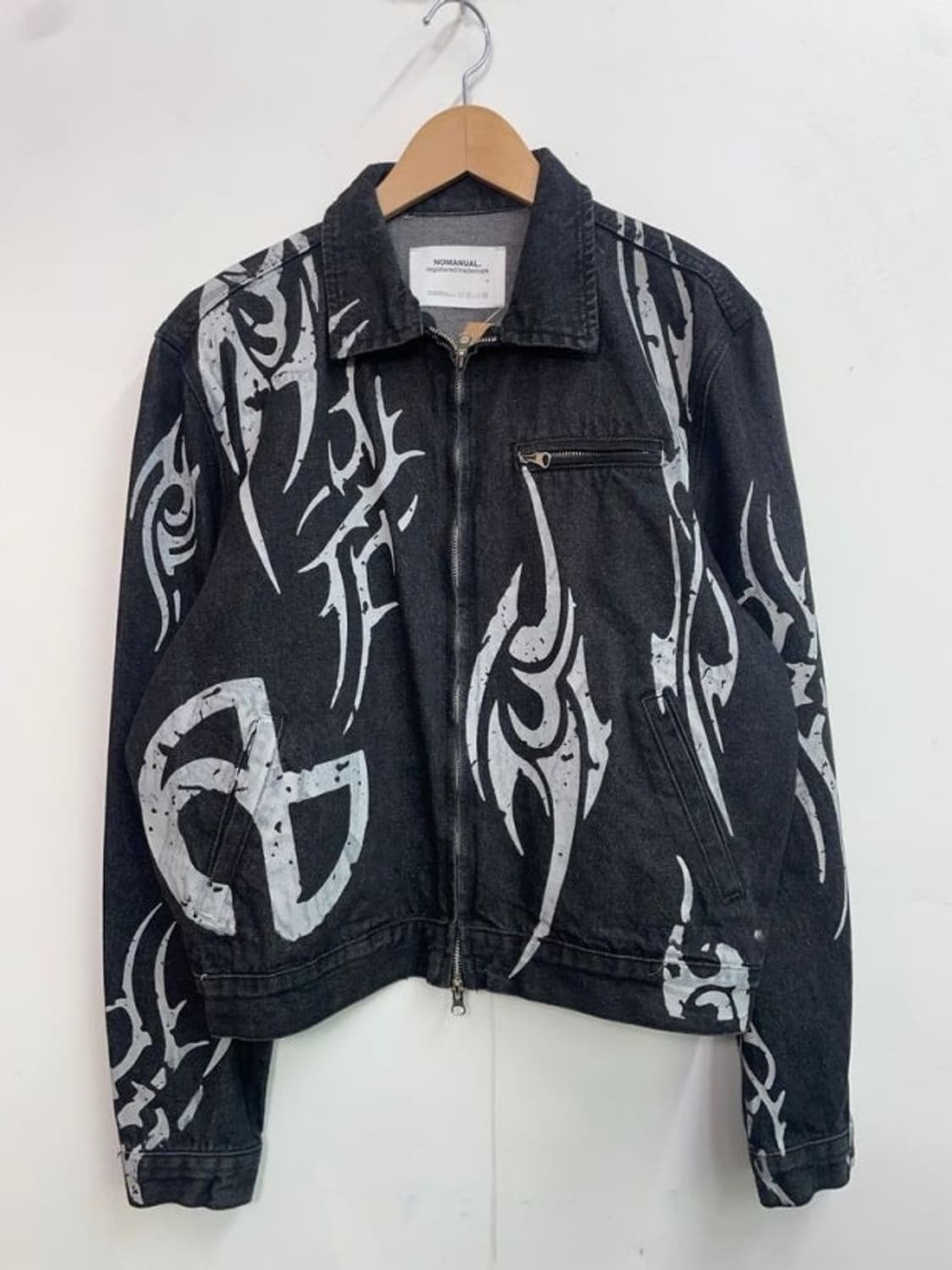 노매뉴얼 더현대 한정판 자켓 상품이미지2